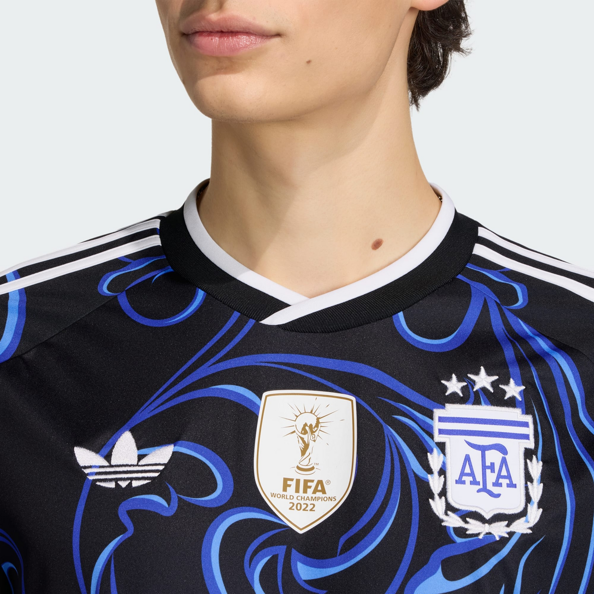 Camisa Argentina 2026/27 II, detalhe da gola