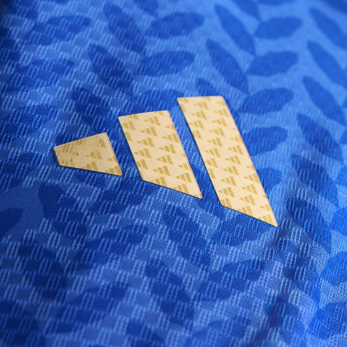 Camisa Itália 2026/27 I Jogador, detalhe da gola