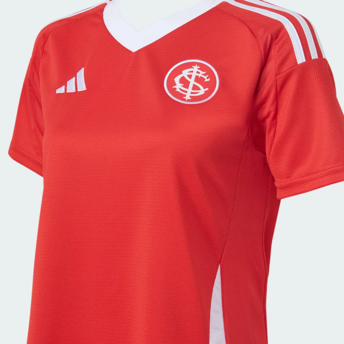 Camisa Feminina Adidas Internacional 2025/26 I, detalhe do escudo