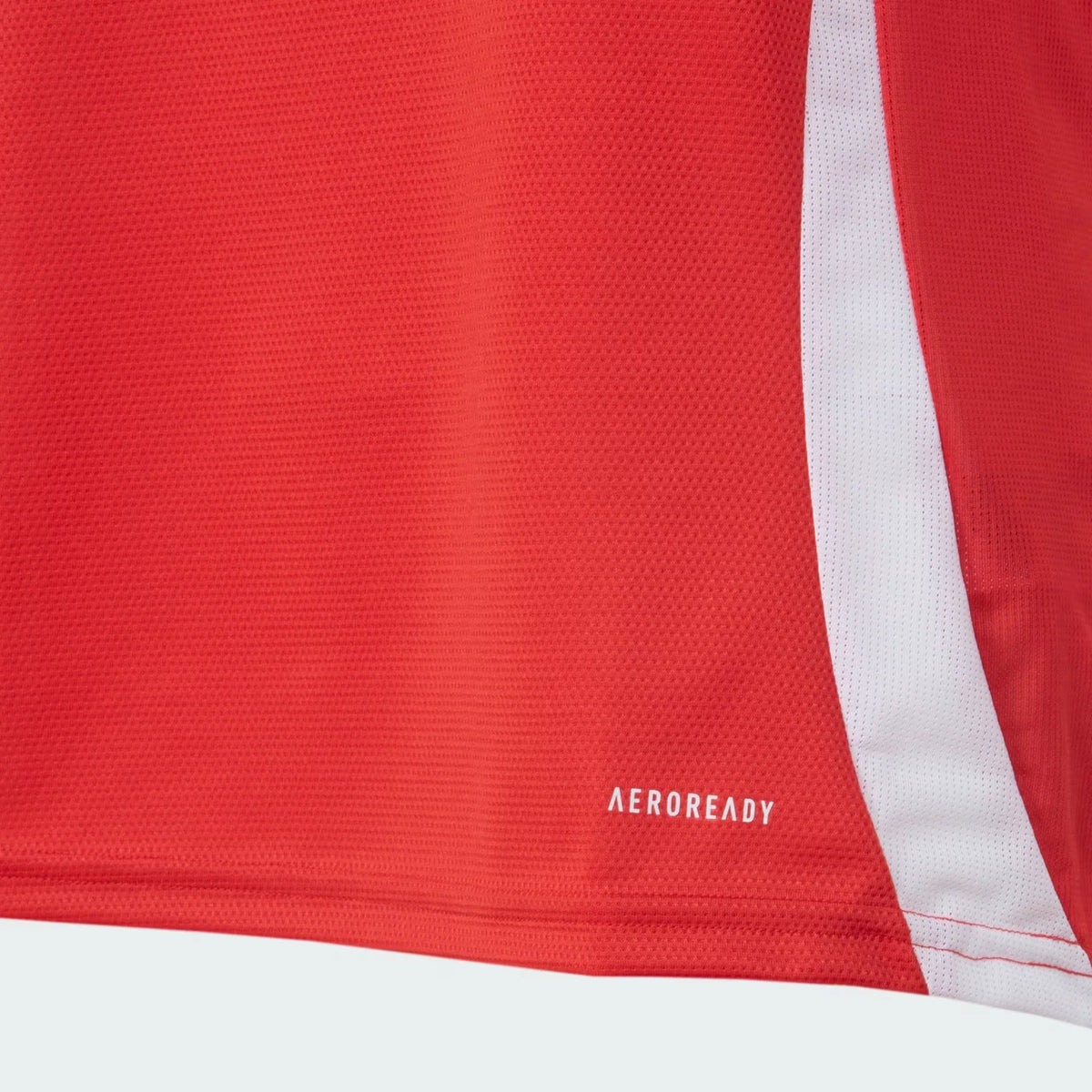Camisa Feminina Adidas Internacional 2025/26 I, detalhe do tecido