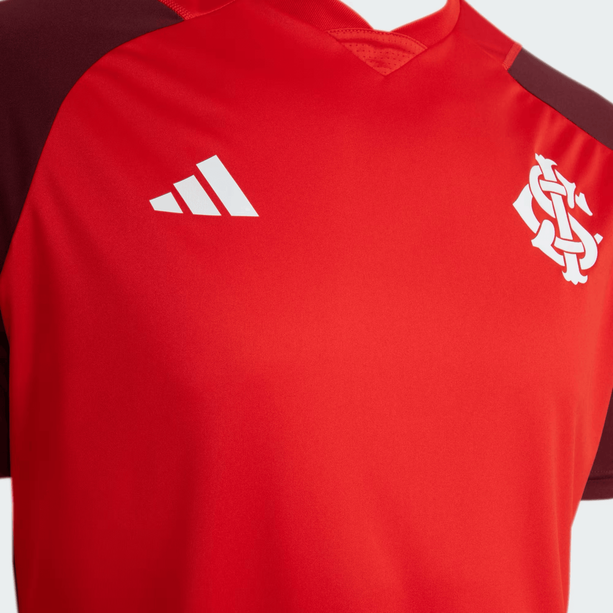 Camisa Masculina Treino Atleta Adidas Internacional 2024/25, vista de costas