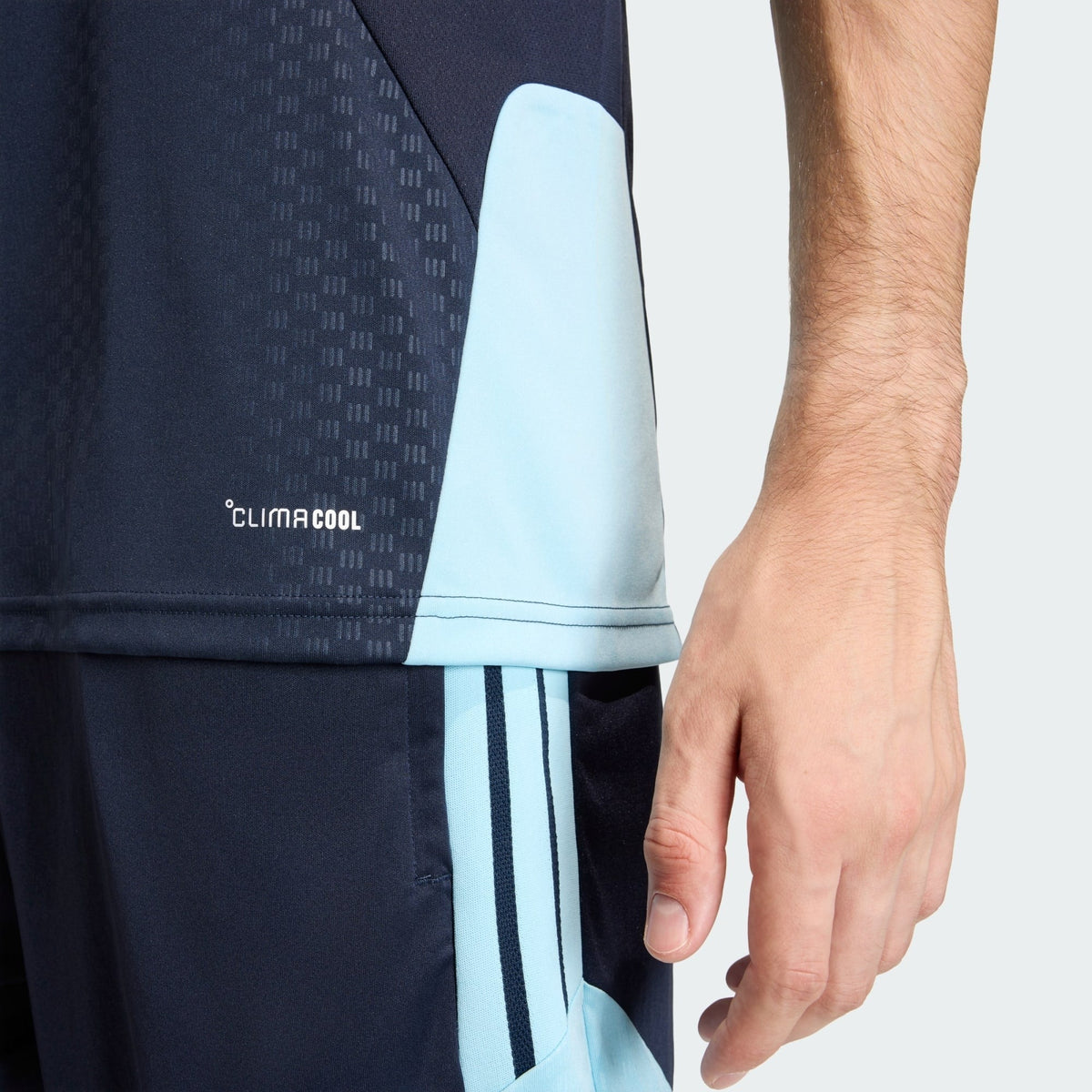 Camisa Treino Argentina 2026/27, detalhe da gola