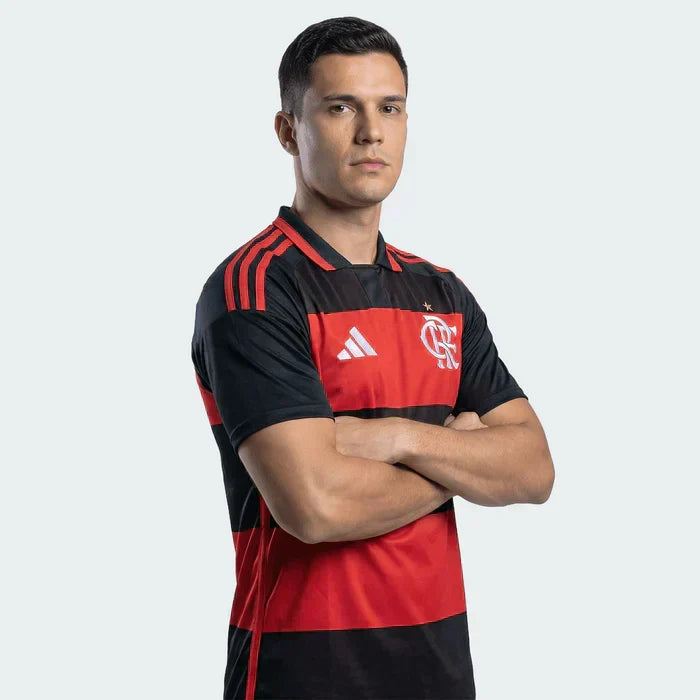 Camisa Adidas Flamengo 2026/27 I LÉO ORTIZ N° 3, vista de costas