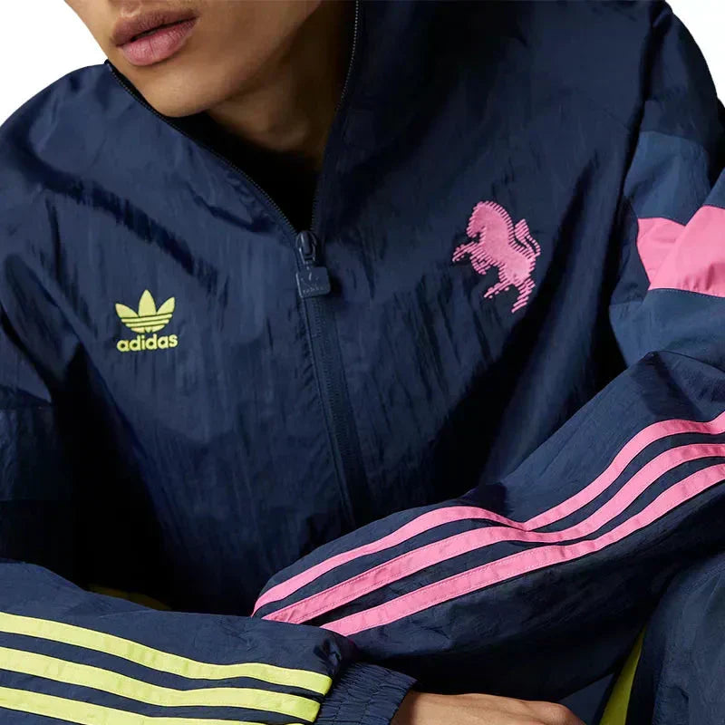 Jaqueta Corta-Vento Adidas Originals Juventus, detalhe do tecido