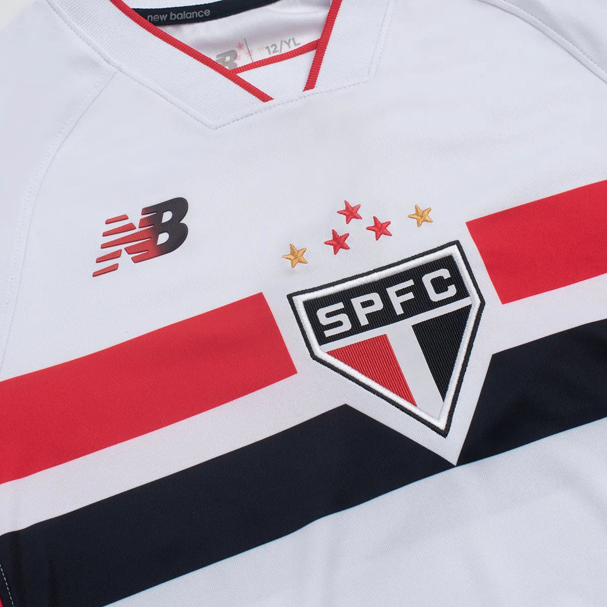 Conjunto Infantil São Paulo 2026/27 I, detalhe do escudo