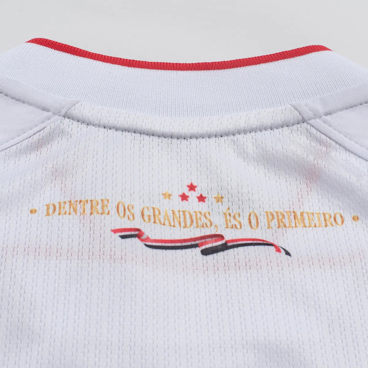 Conjunto Infantil São Paulo 2026/27 I, detalhe da gola