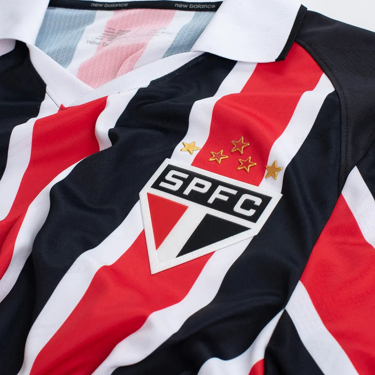 Camisa São Paulo II 2026/27 Jogador, detalhe do escudo