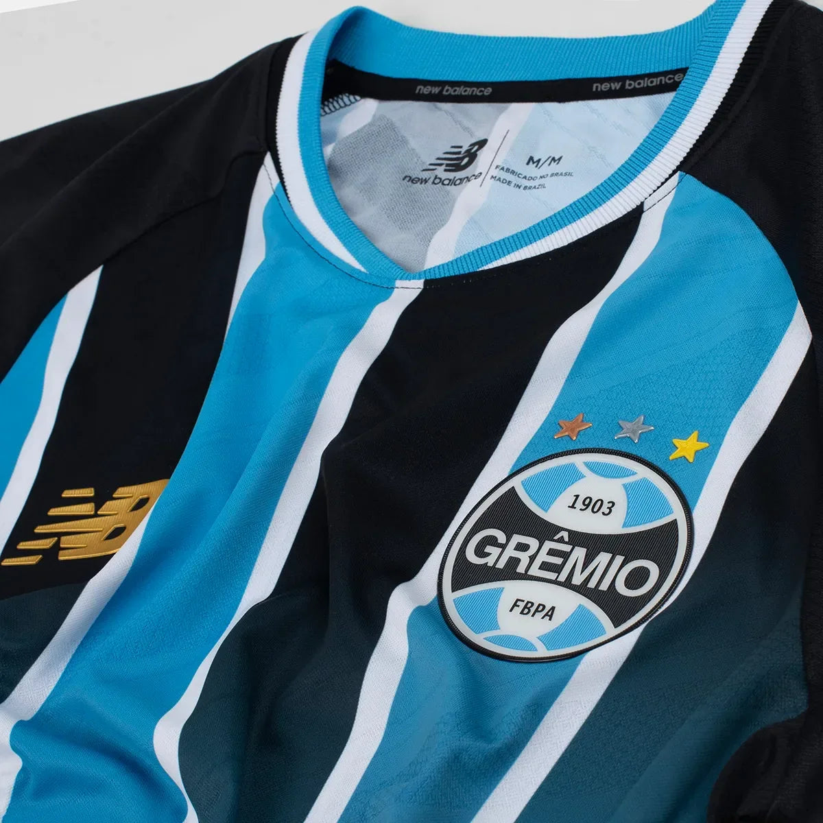 Camisa Grêmio 2026/27 I Jogador, detalhe do escudo