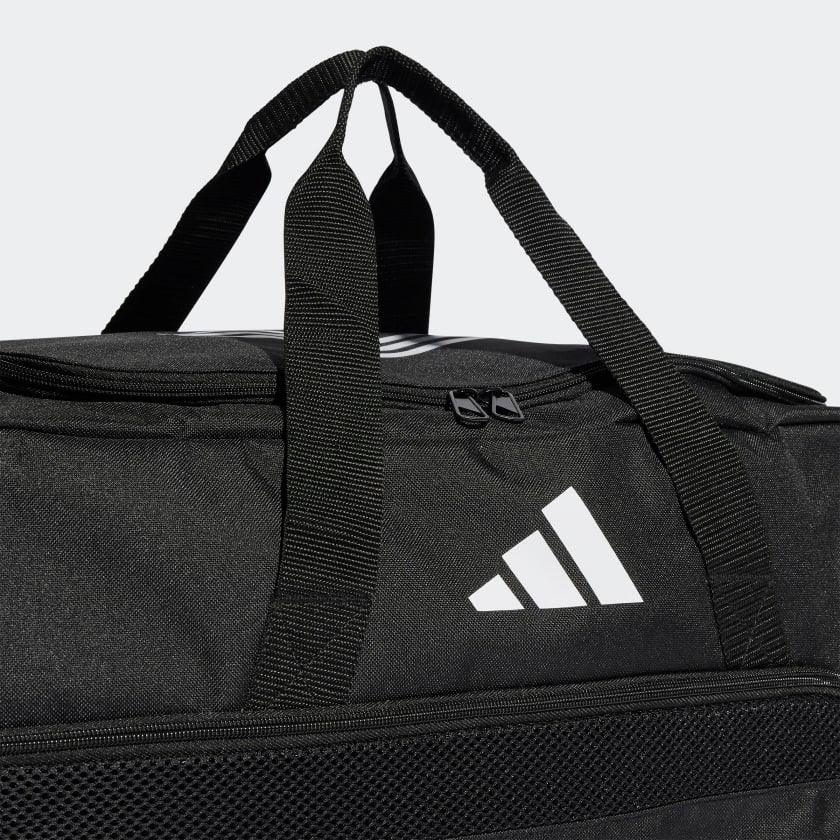 Mala Adidas Duffel Média Tiro League, detalhe da gola