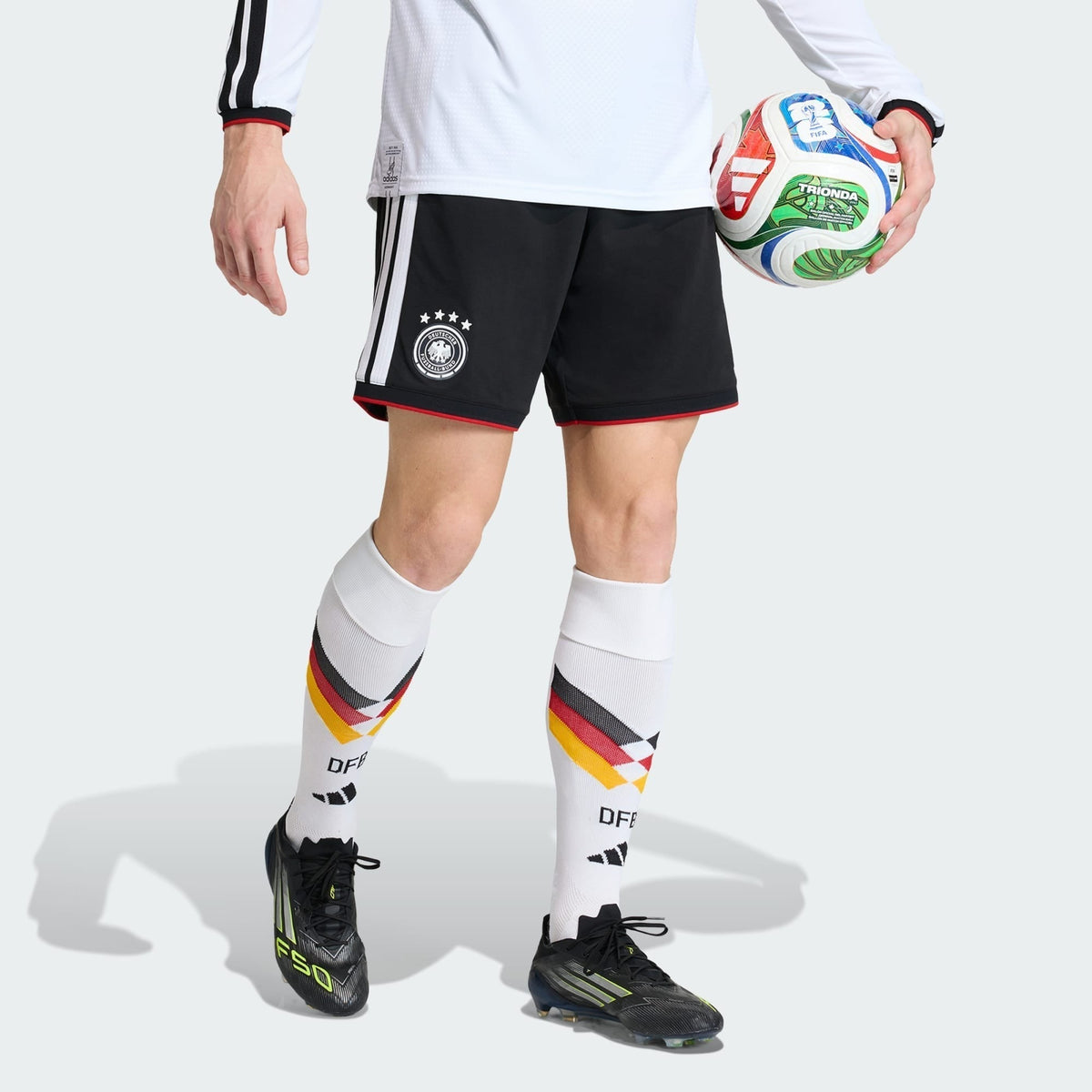 Shorts Alemanha 2026/27 I, detalhe do escudo