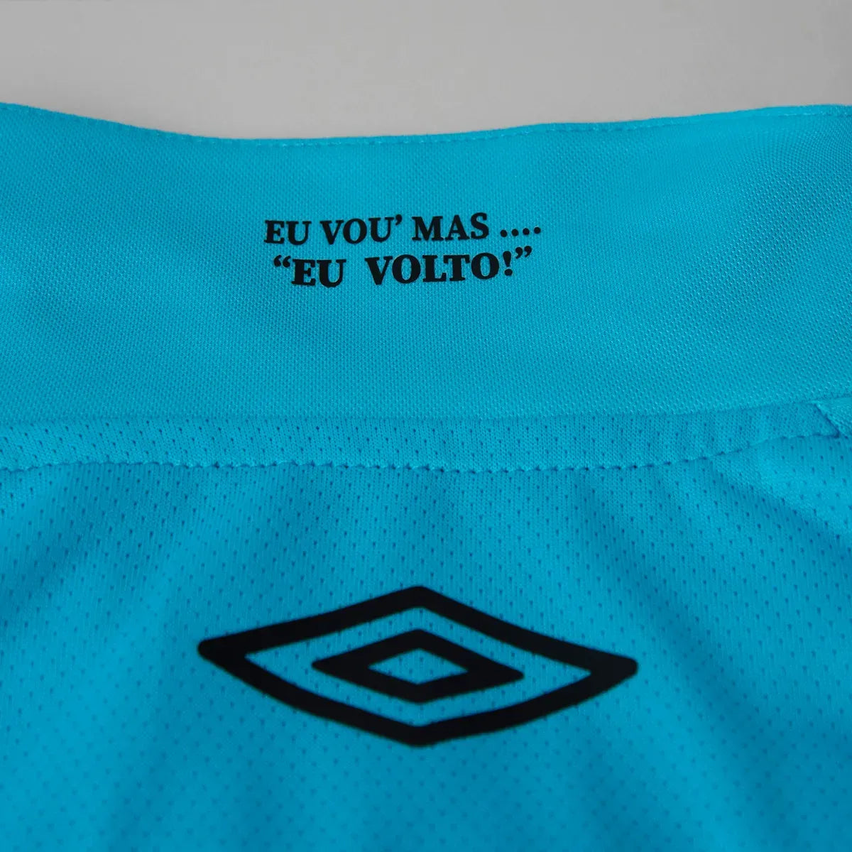 Camisa Feminina Umbro Santos 2025/26 Edição Especial na TSN Sports
