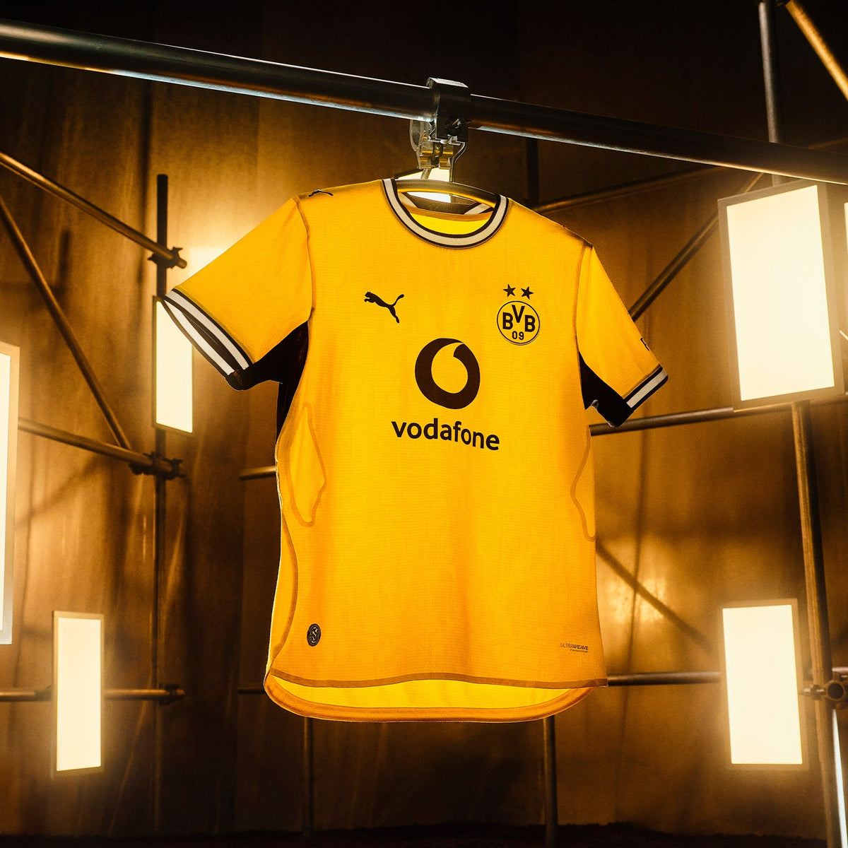 Conjunto Infantil Puma Borussia Dortmund 2026/27 I - 3