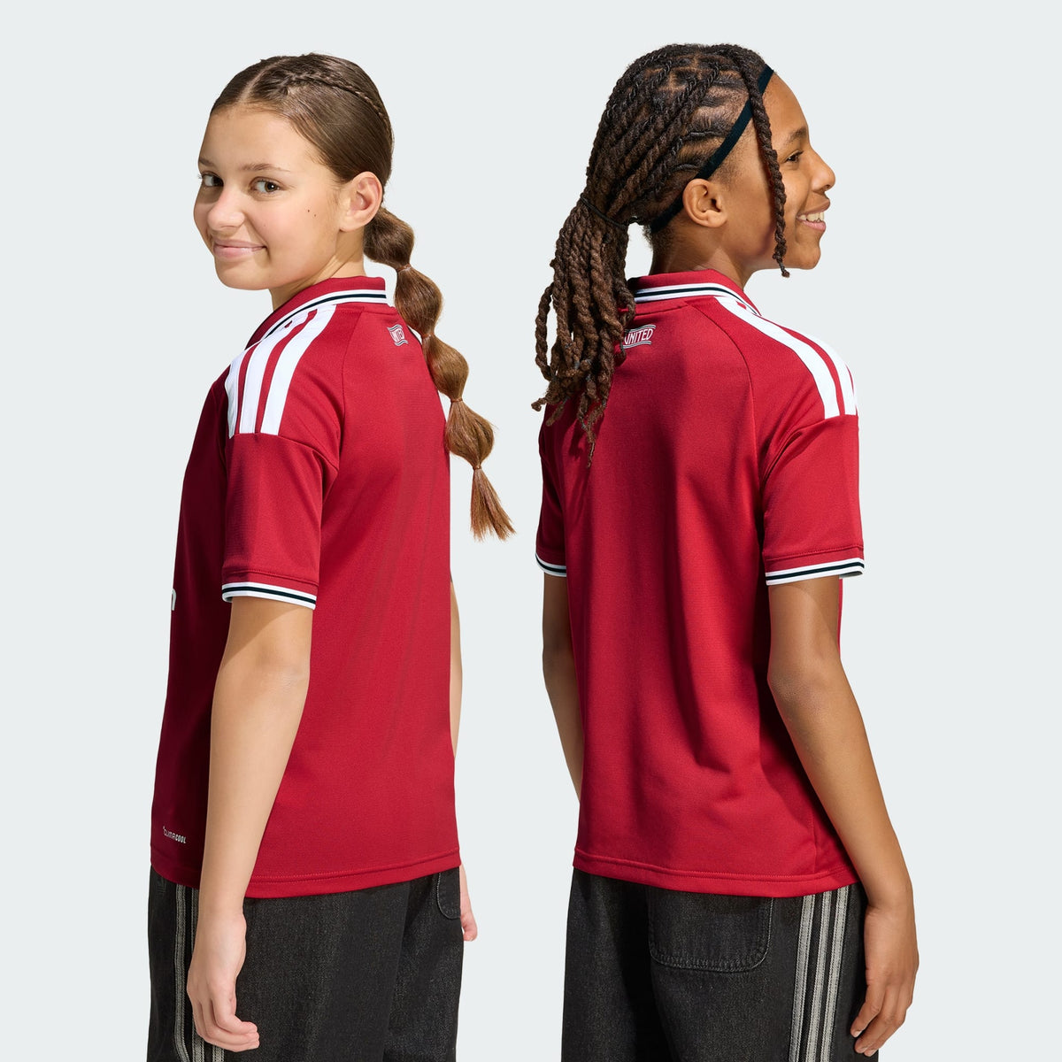 Conjunto Infantil Adidas Manchester United 2026/27 I - 4