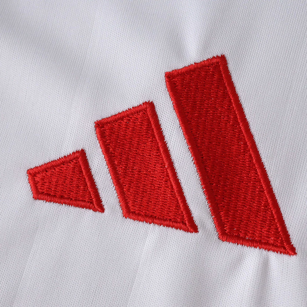 Camisa Sevilla 2025/26 I, detalhe do tecido