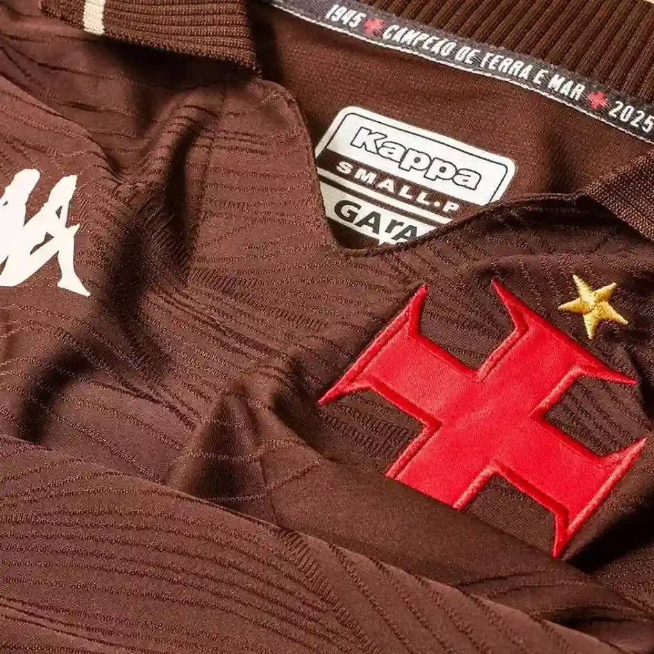 Camisa Vasco 2025/26 III, detalhe do escudo