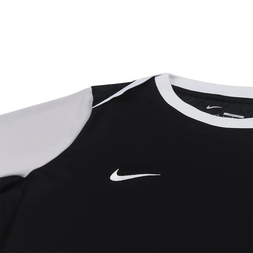 Camisa Vasco Treino 2026/27, detalhe do escudo
