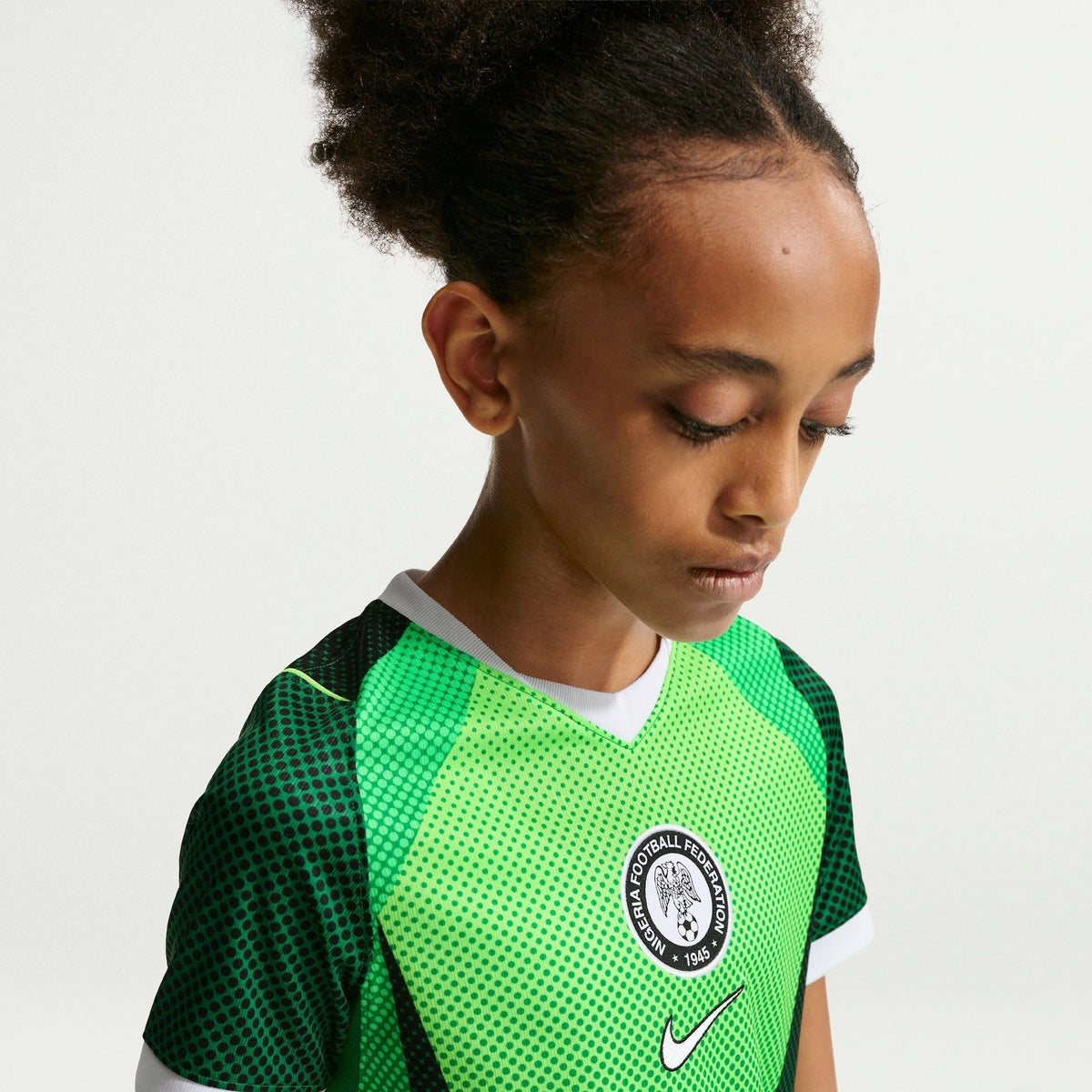 Conjunto Infantil Nigéria 2026/27 I Kit, vista de frente