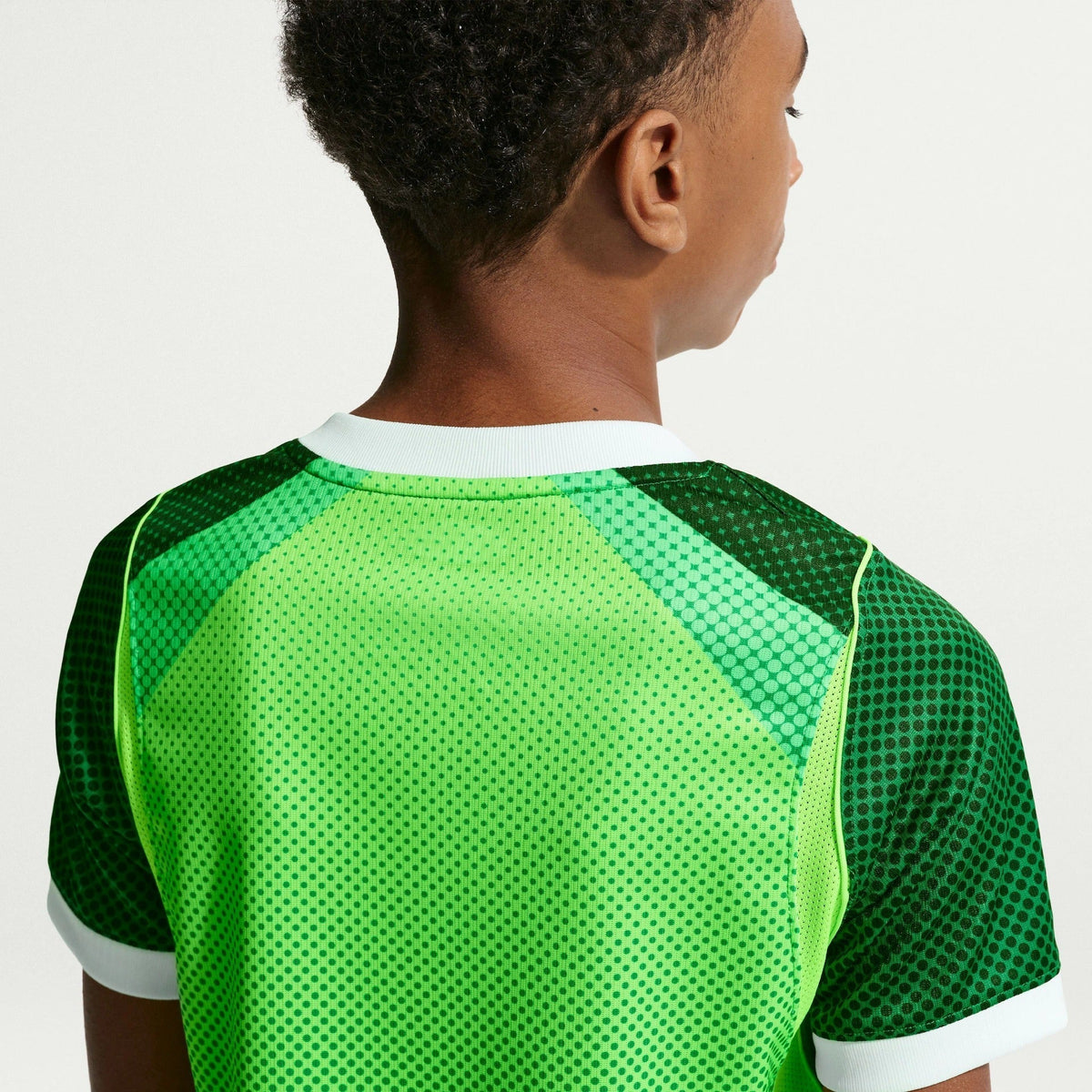 Conjunto Infantil Nigéria 2026/27 I Kit, detalhe do tecido