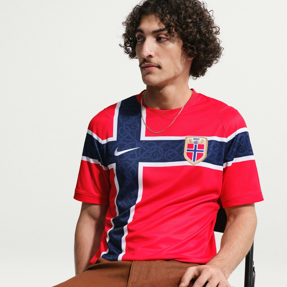 Camisa Noruega 2026/27 I, vista de frente