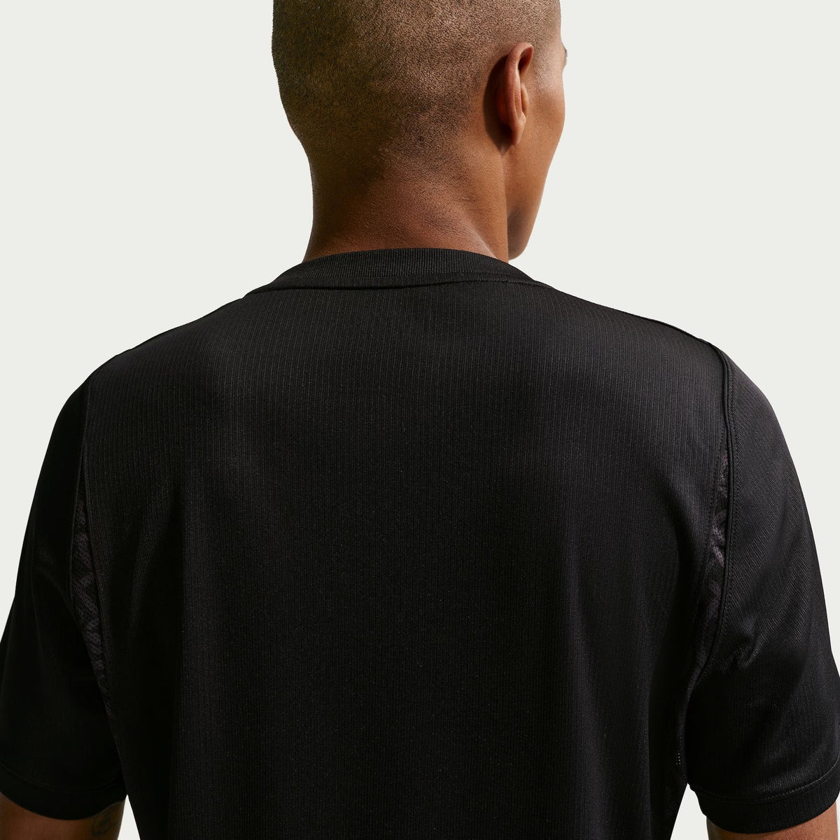 Camisa Noruega 2026/27 II, detalhe do escudo