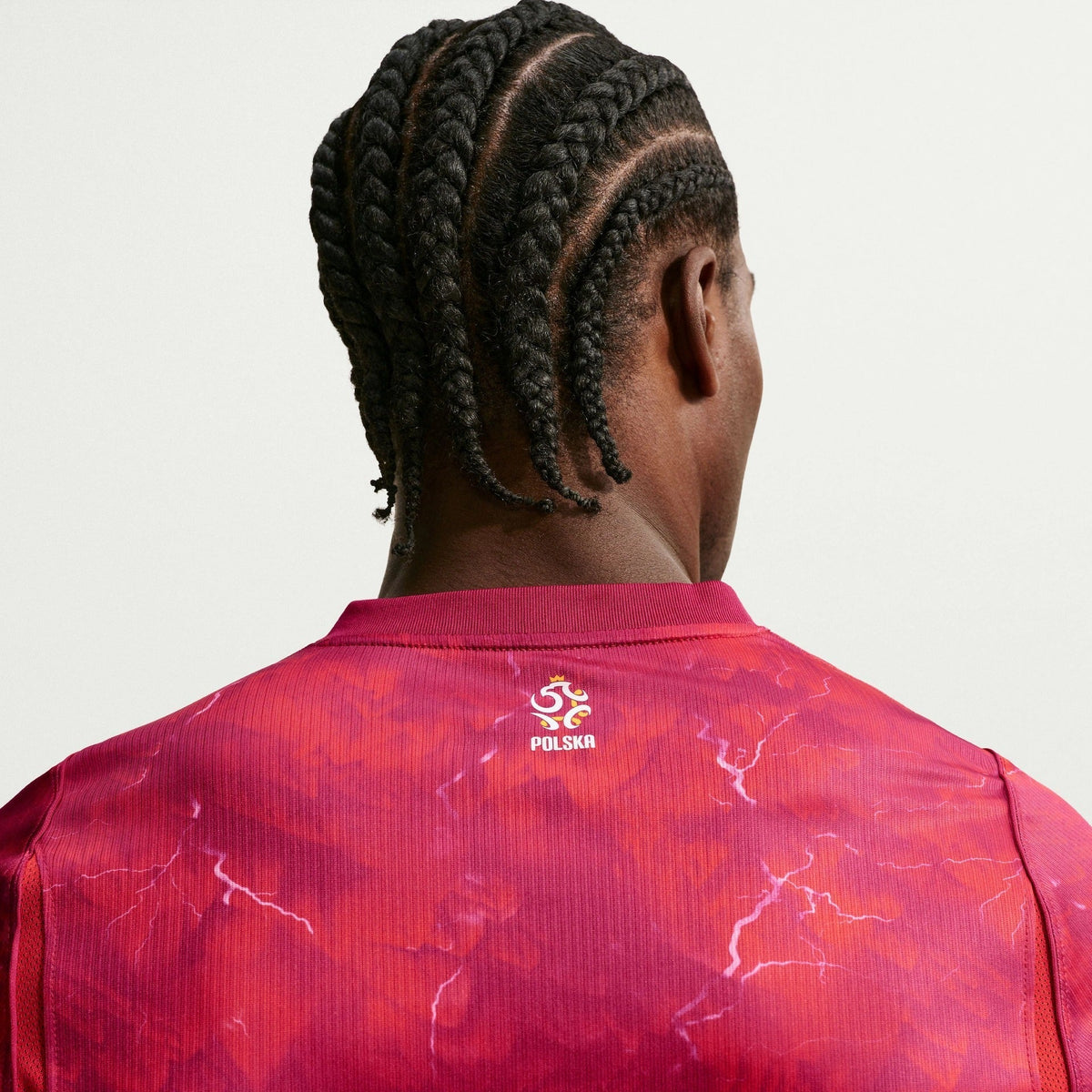 Camisa Polônia 2026/27 II, detalhe da gola