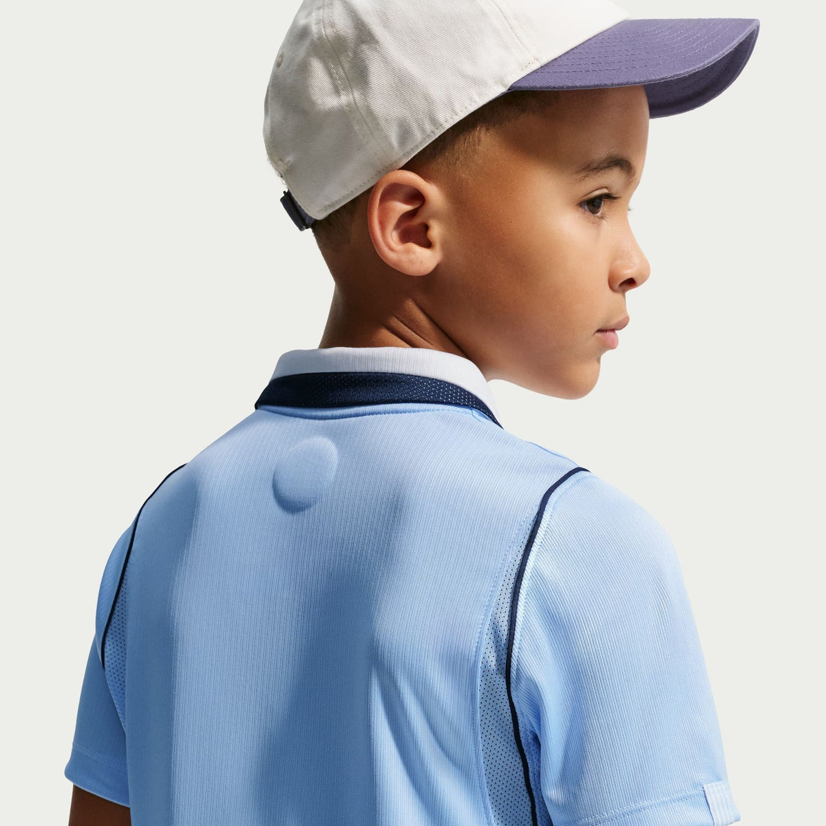 Conjunto Infantil Uruguai 2026/27 I Kit, detalhe da gola