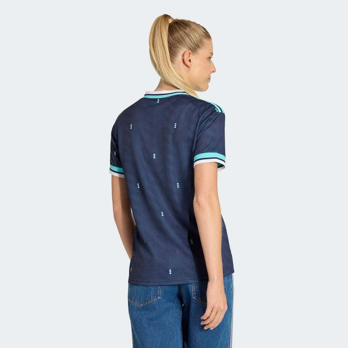 Camisa Feminina Alemanha 2026/27 II, vista de frente
