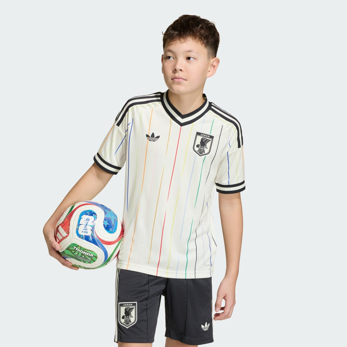 Conjunto Infantil Japão 2026/27 II Kit, detalhe da gola