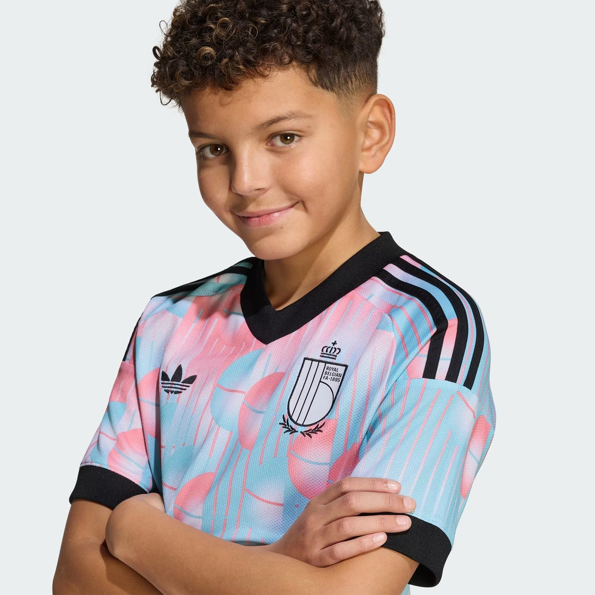 Conjunto Infantil Bélgica 2026/27 II Kit, vista de costas