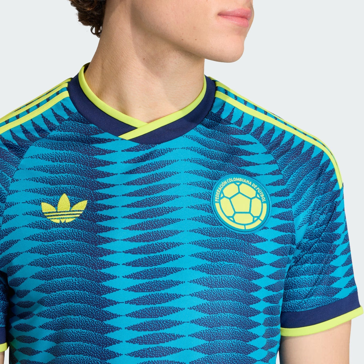Camisa Colômbia 2026/27 II, detalhe da gola