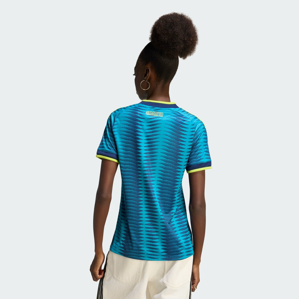 Camisa Feminina Colômbia 2026/27 II, vista de frente