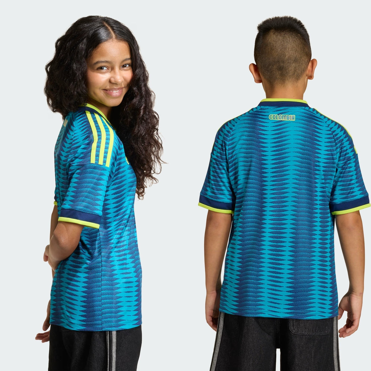 Conjunto Infantil Colômbia 2026/27 II Kit, vista de costas