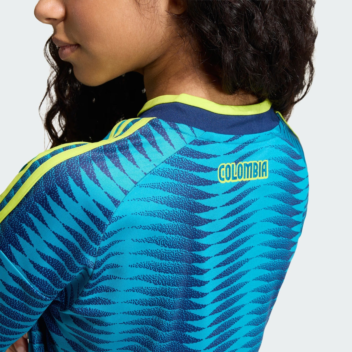 Conjunto Infantil Colômbia 2026/27 II Kit, vista de frente