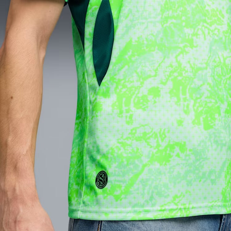 Camisa Suíça 2026/27 II, detalhe da gola