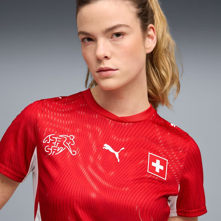 Camisa Feminina Suíça 2026/27 I na TSN Sports