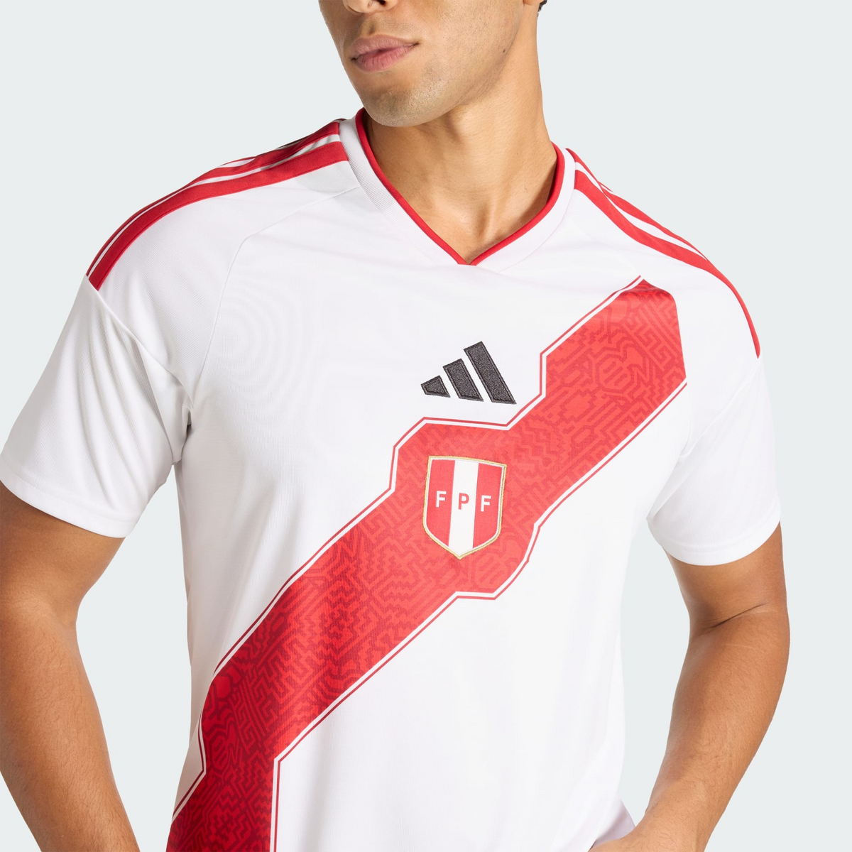 Camisa Adidas Peru 2026/27 I, detalhe do tecido
