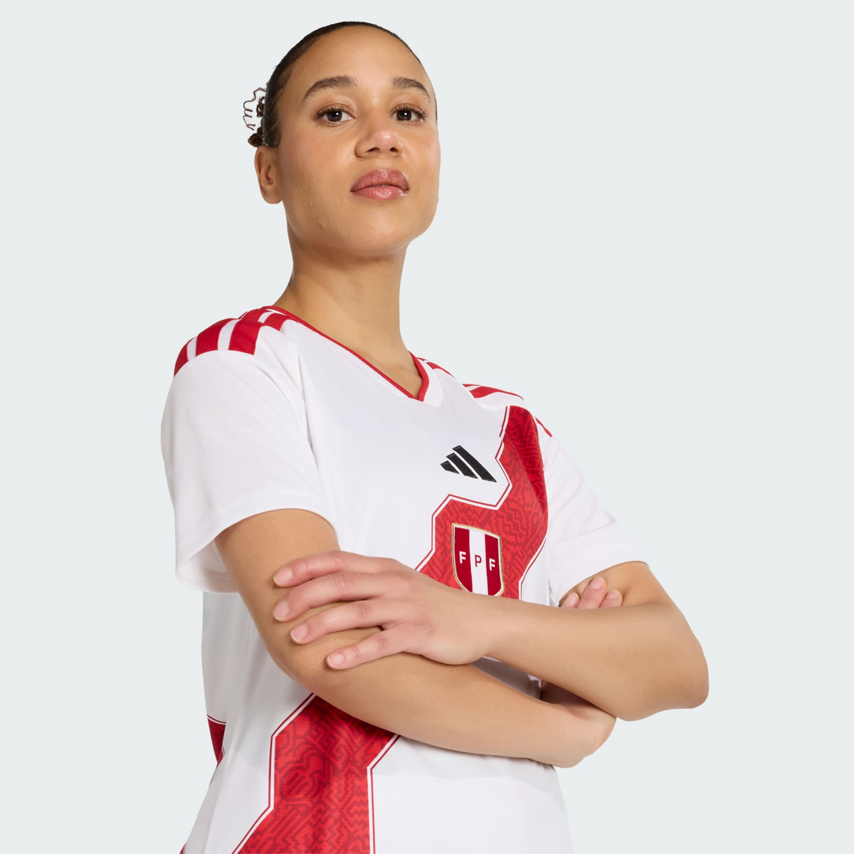 Camisa Feminina Peru 2026/27 I, detalhe do escudo