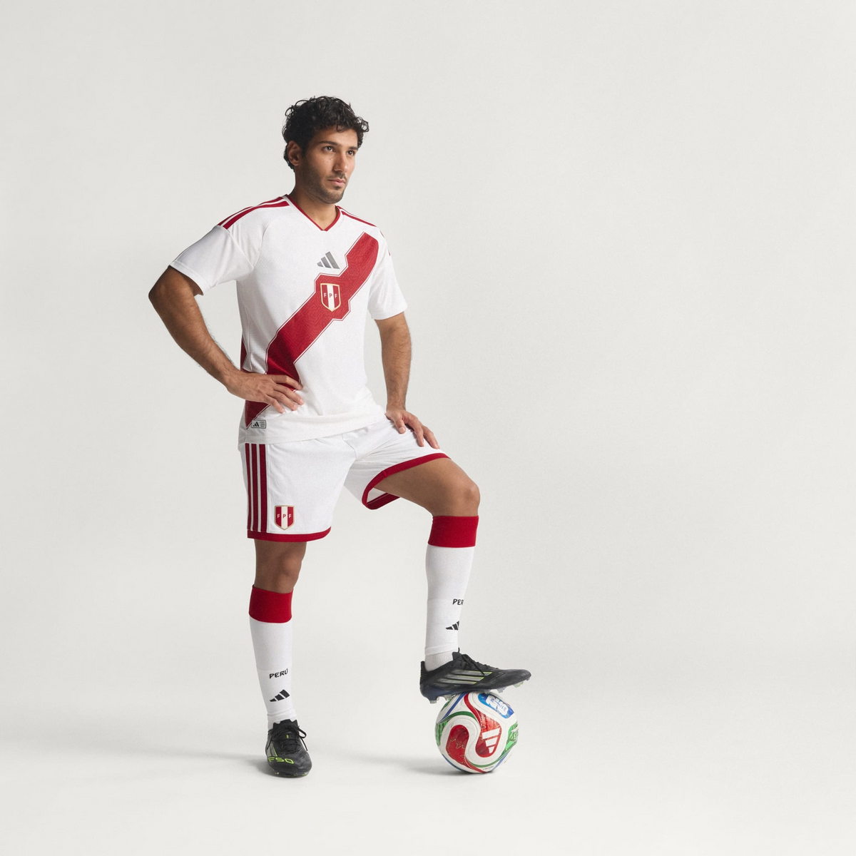 Camisa Peru 2026/27 I Jogador, detalhe do tecido