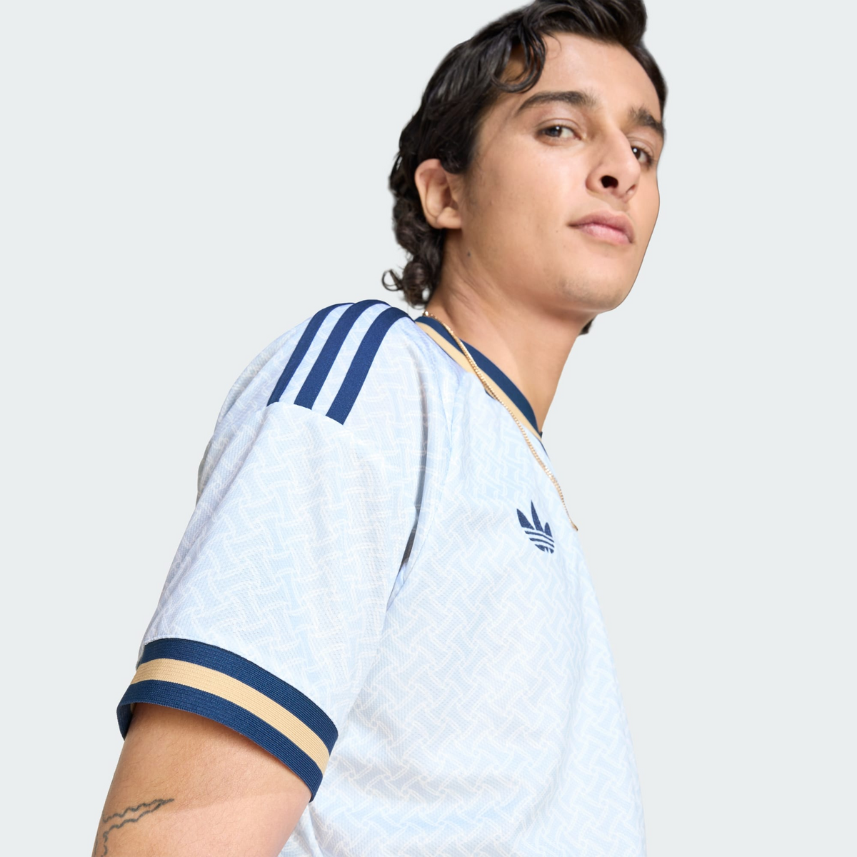 Camisa Itália 2026/27 II, detalhe da manga
