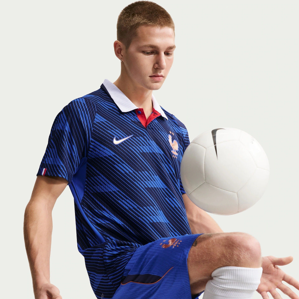 Camisa França 2026/27 I, vista de costas