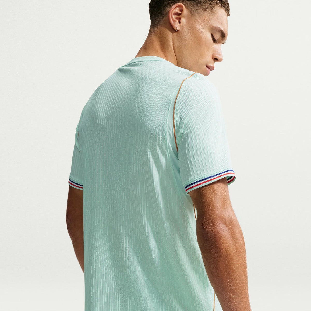 Camisa França 2026/27 I Jogador, detalhe da gola