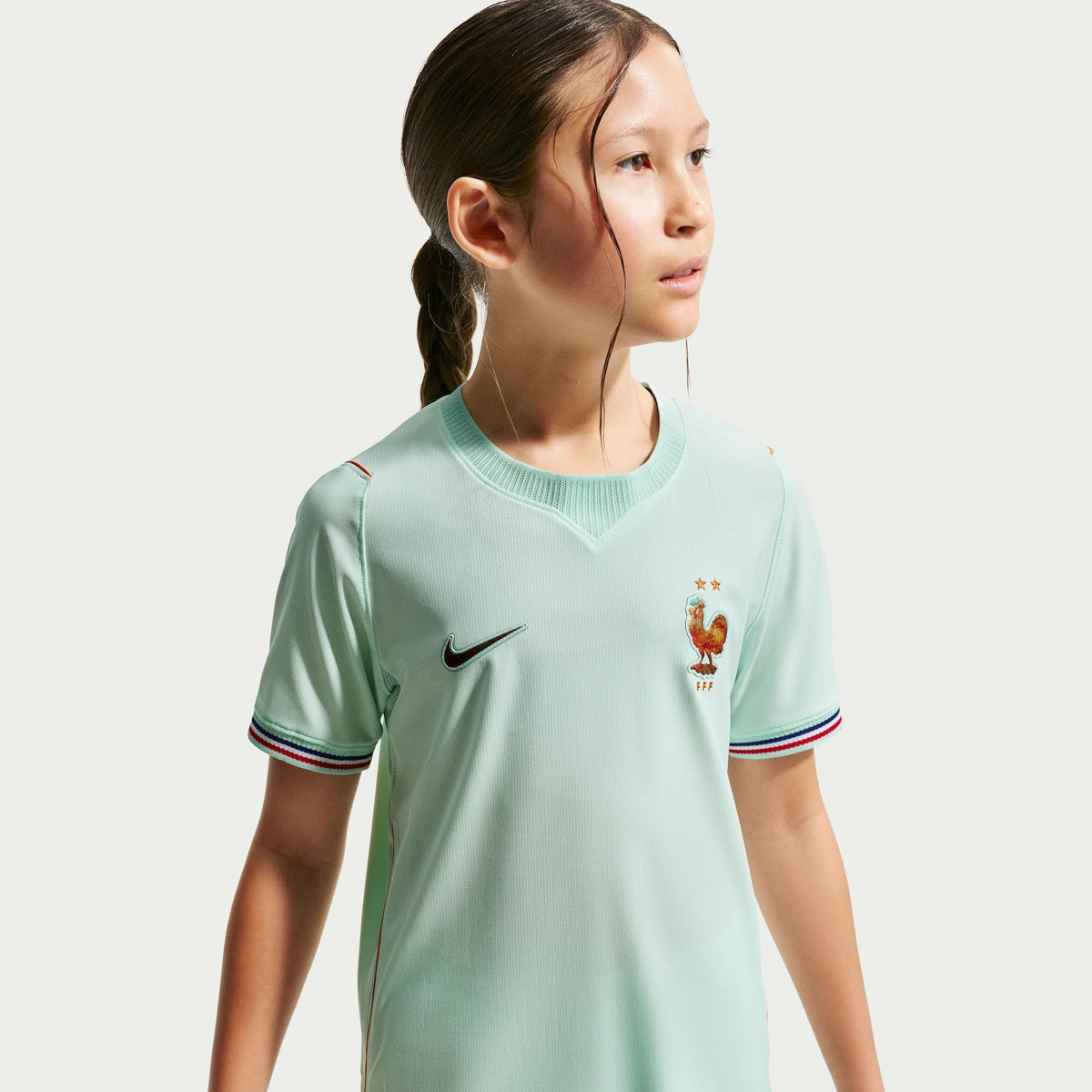 Conjunto Infantil França 2026/27 II Kit, vista de frente
