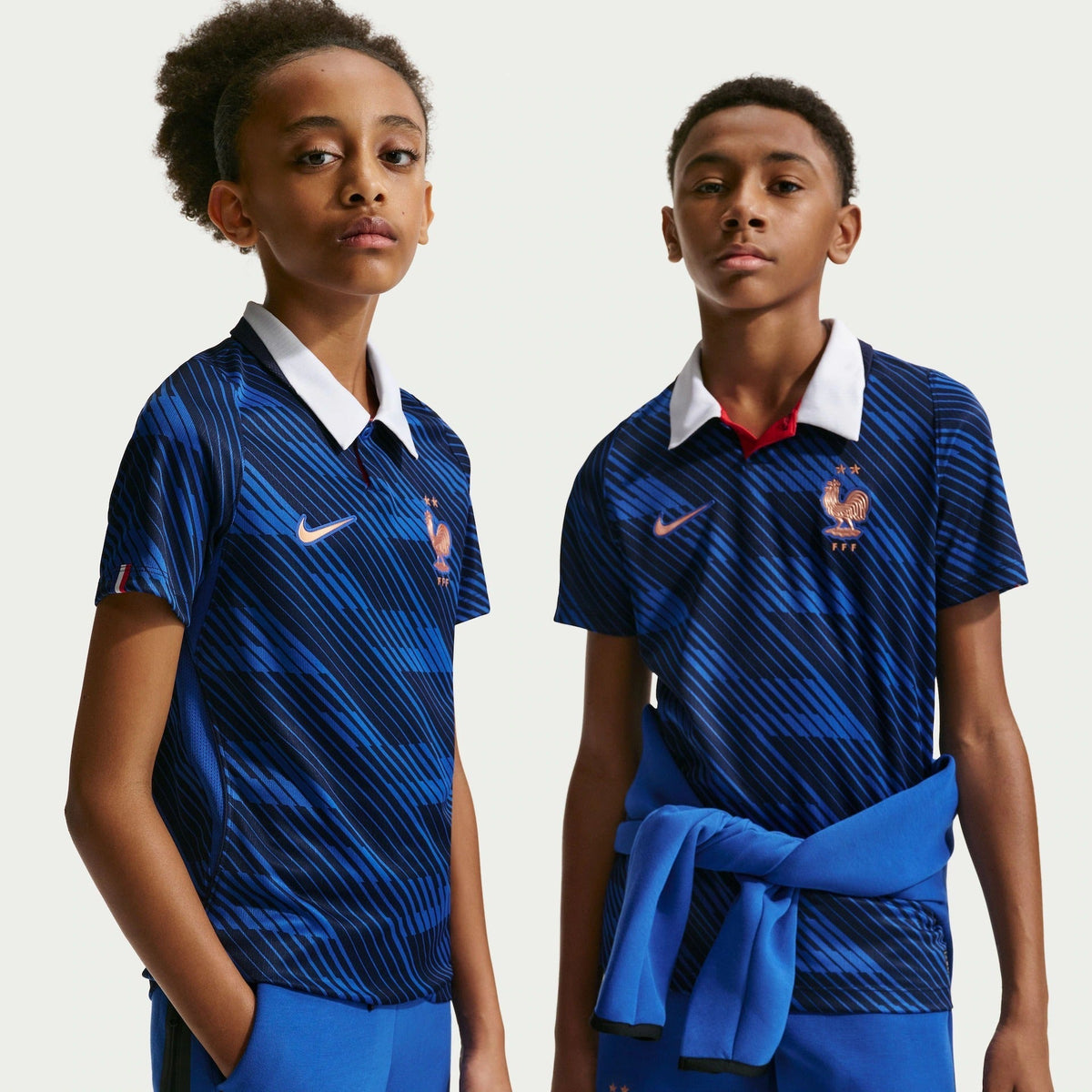 Conjunto Infantil França 2026/27 I Kit na TSN Sports