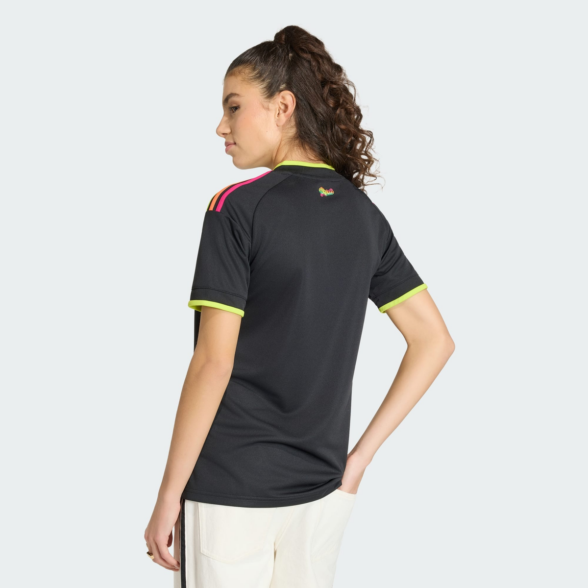 Camisa Feminina Peru 2026/27 II, vista de frente