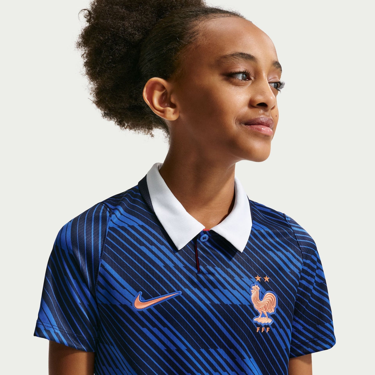 Conjunto Infantil França 2026/27 I Kit, vista de costas