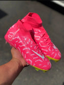 Chuteira de campo Nike Rosa