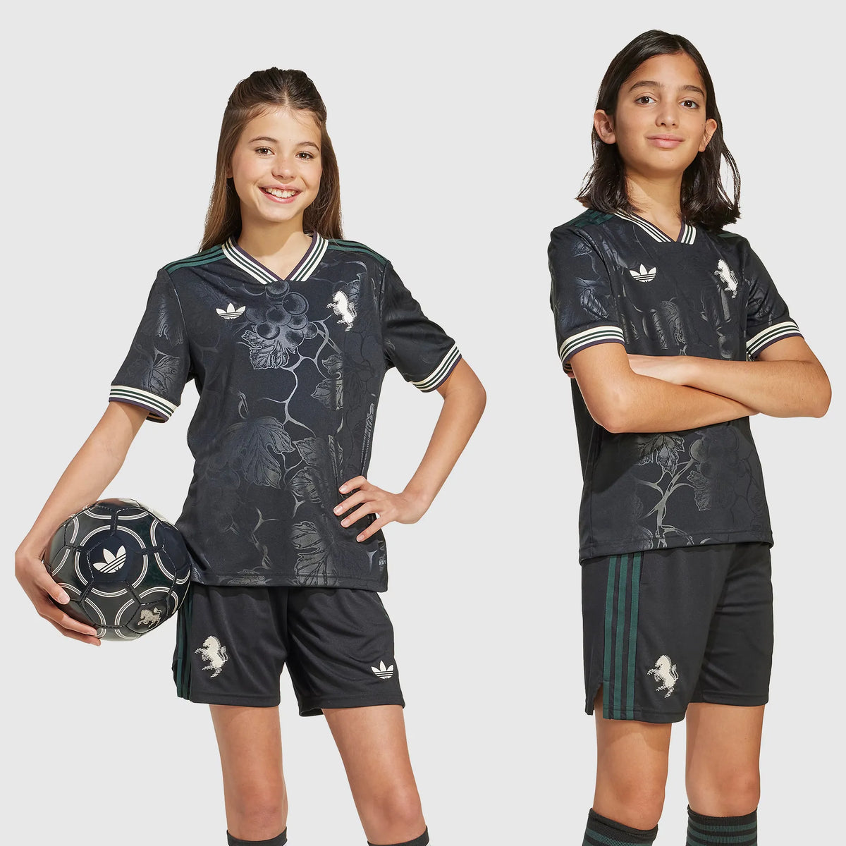 Conjunto Infantil Adidas Juventus 2025/26 III Torcedor na TSN Sports