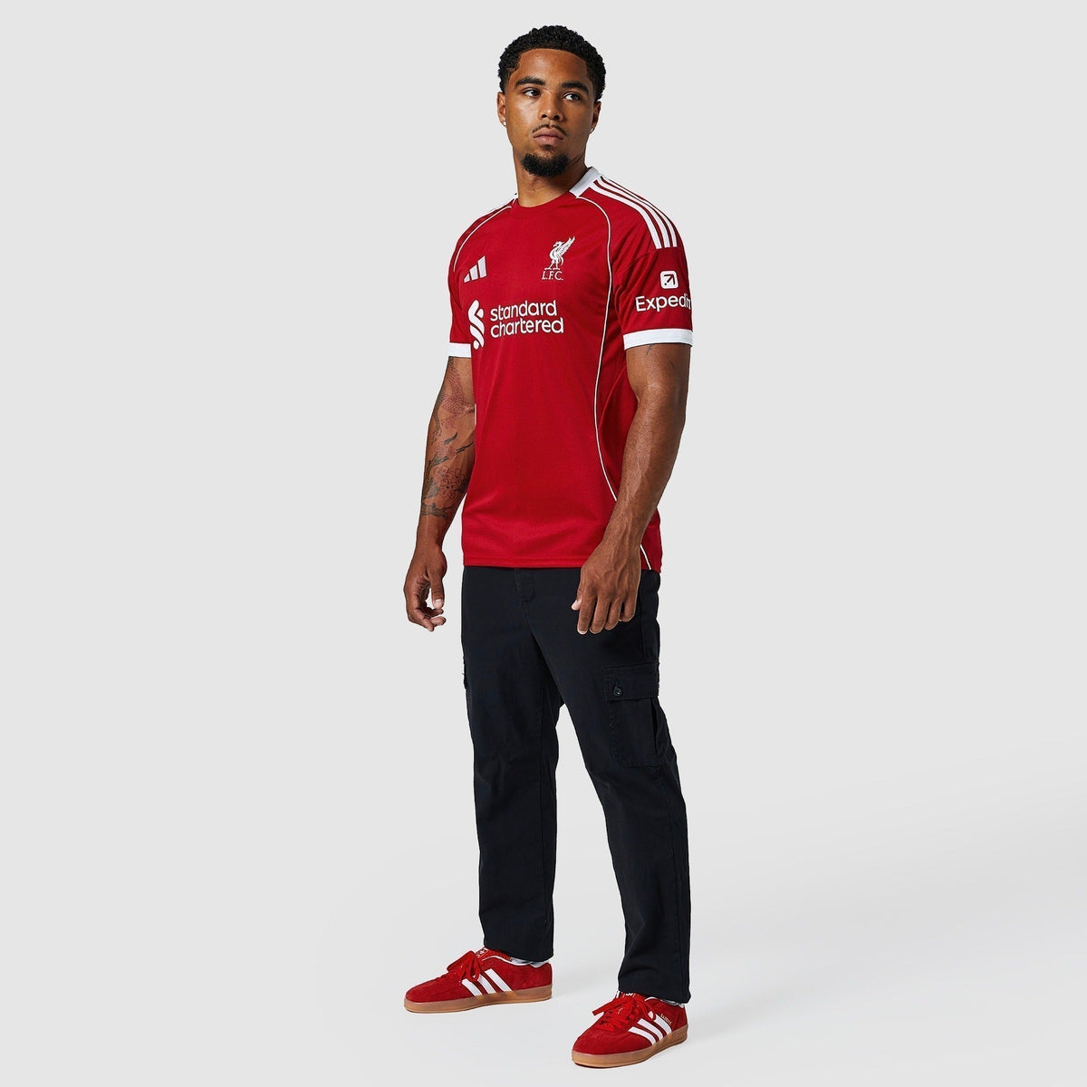 Camisa Adidas Liverpool 2025/26 I Torcedor, vista de frente