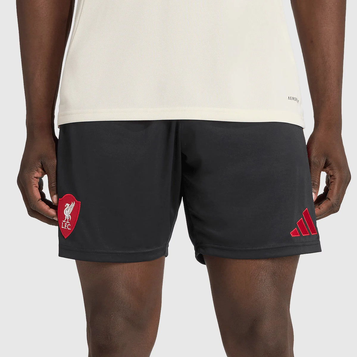 Shorts Adidas Liverpool 2025/26 II na TSN Sports