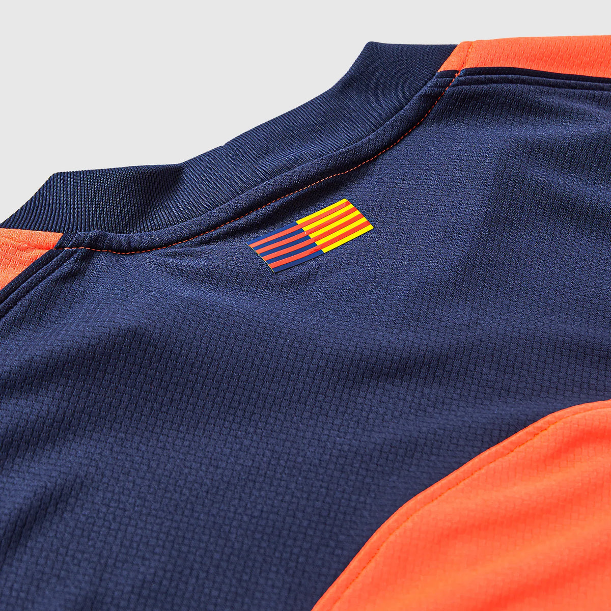 Camisa Nike Barcelona 2025/26 III na TSN Sports